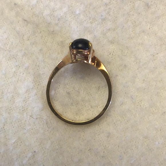Ring - Picture 2 of 3